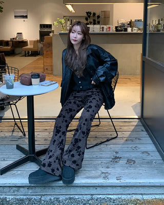 Flower Pattern Slim Fit Knit Bootcut Pants