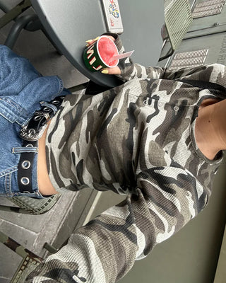[4th Re-release] (ORIGINAL) Lettering Camo Long Sleeve T-Shirt