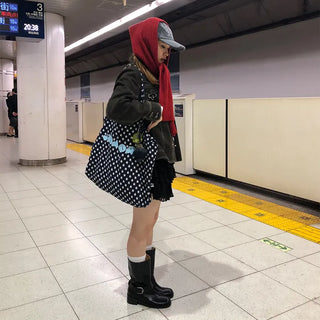 One-buckle half boots