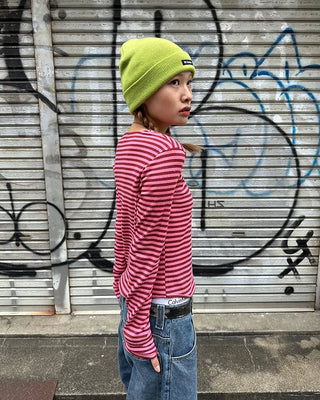Oblong neck round hem border ribbed long T-shirt