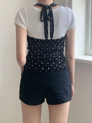 Two-button high-waisted shorts
