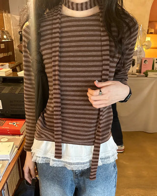 Striped scarf T-shirt