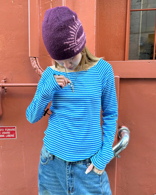 Striped boat neck long-sleeved T-shirt