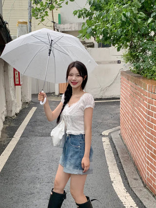 Eyelet puff blouse (2 colors)
