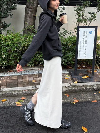 Ribbed long skirt