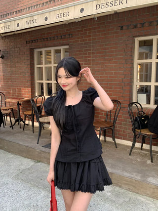 [Includes inner shorts] Frill tiered skirt