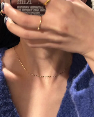 Simple daily chain necklace