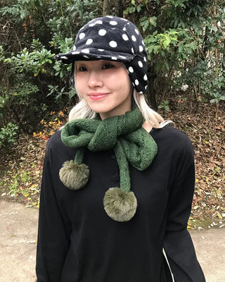 Pom-pom fur scarf