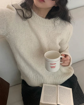 Round-neck long-sleeved knit