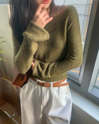 Slim-fit long-sleeved knit