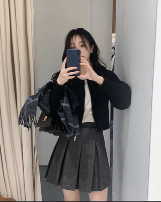 Pleated skirt - 3 sizes