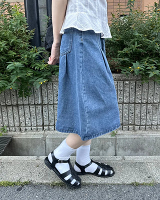 Round twist sandals
