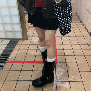One-buckle half boots