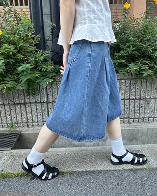 Round twist sandals