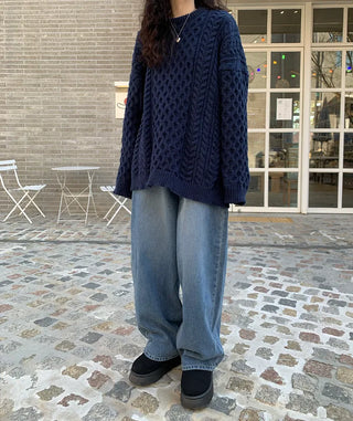 Oversized knit