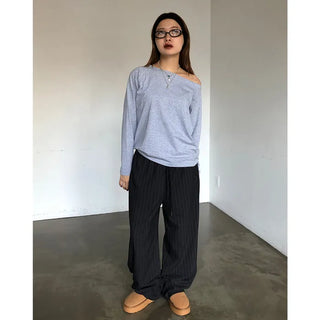 Basic open-shoulder T-shirt