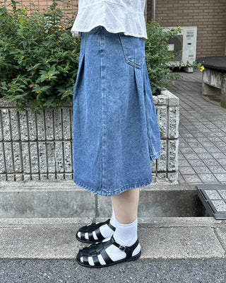 Round twist sandals