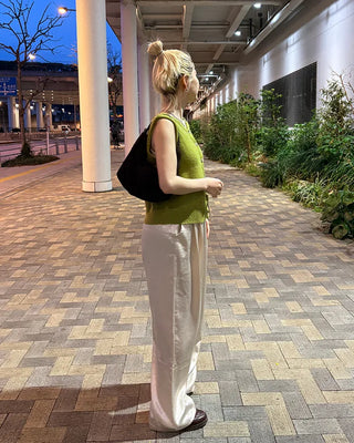 Round neck marble button knit vest