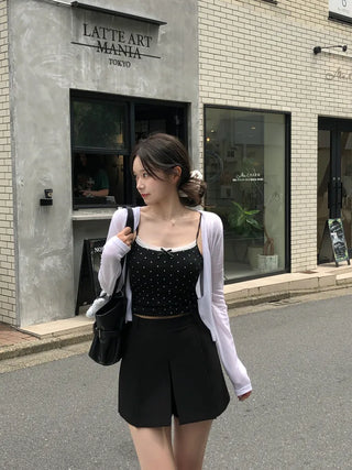 (3 colors) Sleeveless camisole with polka dot lace cups
