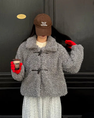 Color Two-Button Point Fur Jacket