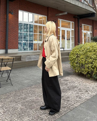 Square pocket single half trench coat