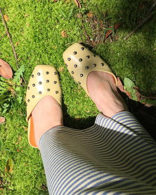 Studded V-cut mule sandals