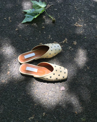 Studded V-cut mule sandals