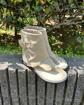 Thong belt ankle boots