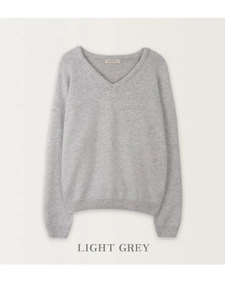Daily V-neck knit