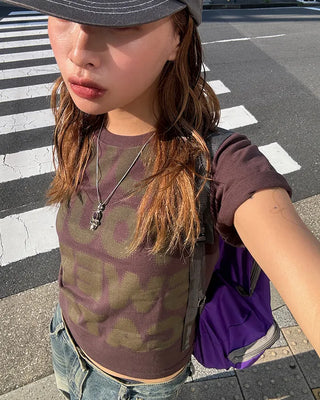 Full lettering semi-cropped T-shirt