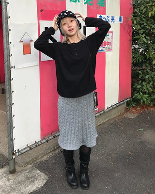 Round neck button t-shirt