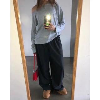 Basic open-shoulder T-shirt