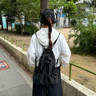 (Unisex) Mesh Pocket Nylon Backpack