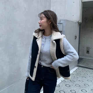 Square pocket sheepskin vest