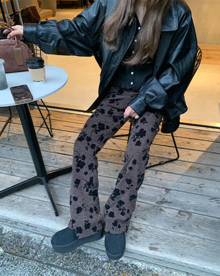 Flower Pattern Slim Fit Knit Bootcut Pants