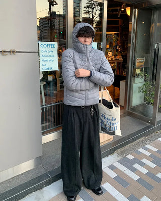 Hooded lightweight down jacket