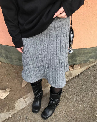 Knit lace midi skirt
