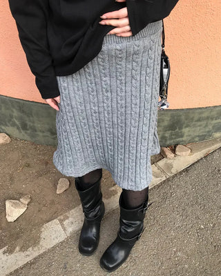 Buckle Shirring Mid-Calf Boots