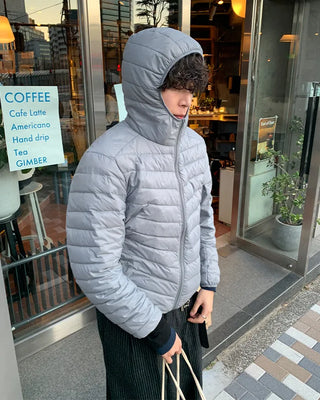 Hooded lightweight down jacket