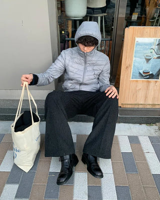 Hooded lightweight down jacket