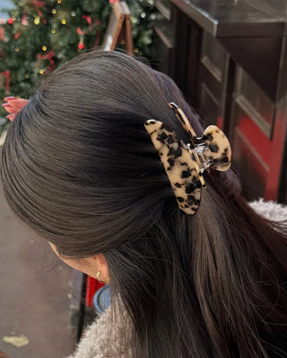 Leopard hairpin