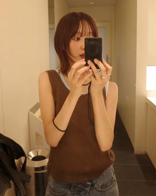Two-tone layered sleeveless top