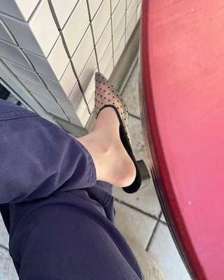 Dot mesh flat shoes