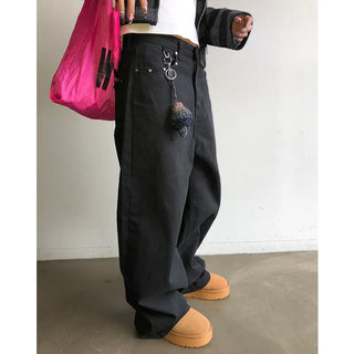 Pointed wide black denim pants