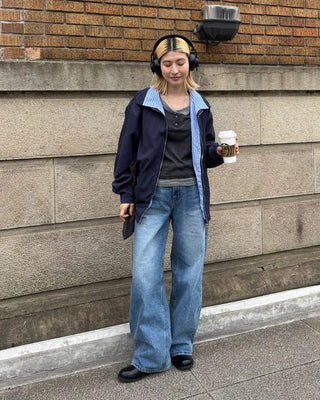 Low-waisted wide-leg denim pants