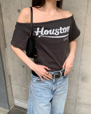 Lettering Crop Off-Shoulder Short-Sleeve T-Shirt
