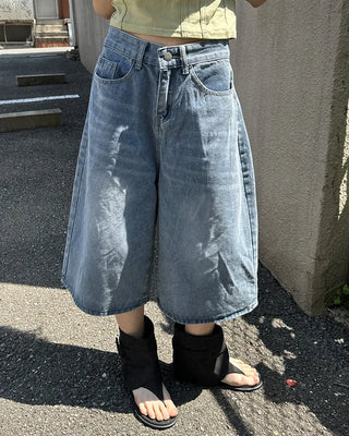 Thong belt ankle boots