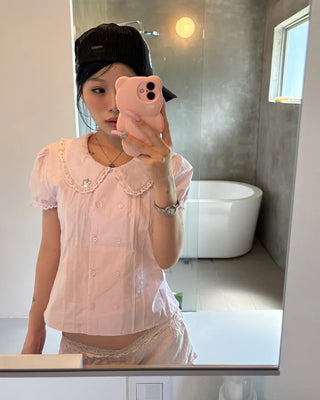 [6th Re-release] (ORIGINAL) Heart Button Lace Puff Blouse