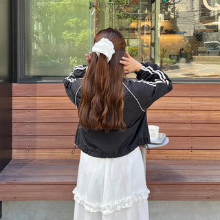 Two-line zip-up mountain parka