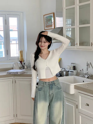 Two-button cropped knit cardigan